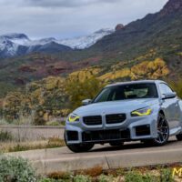 BMW M2 G87 Amarillo Iluminación LED