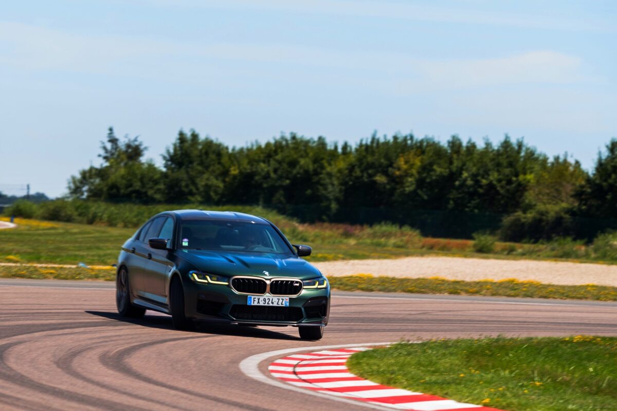 BMW 5 Series G30 LCI yellow LED daytime running lights BMW 5 Series G30 LCI yellow LED daytime running lights