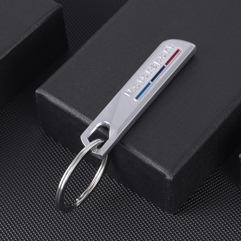 bijou clefs automobile métal gravé Motorsport bijou clefs automobile métal gravé Motorsport