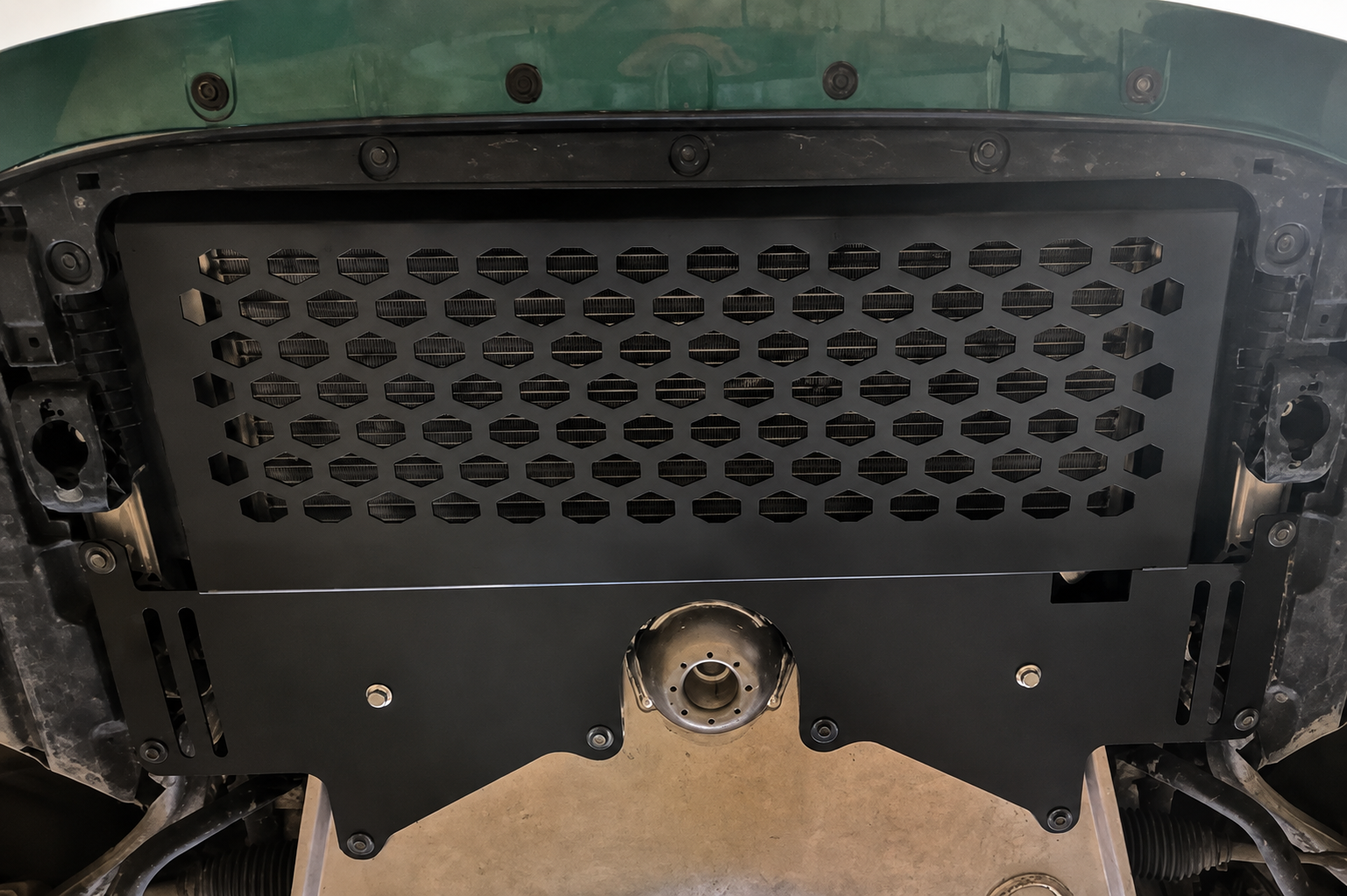 plaque-protection-refroidisseur-huile-bmw-vue